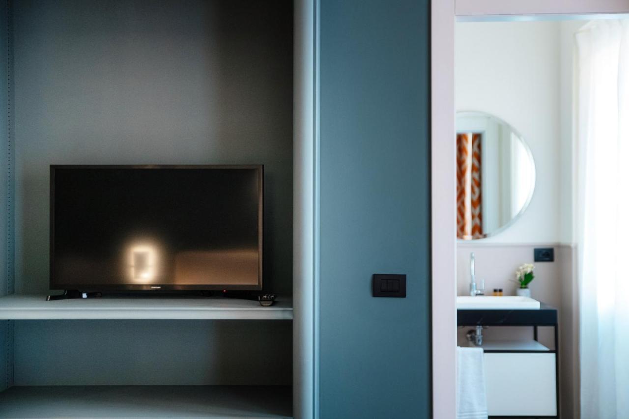 In Centro Luxury Rooms Como Luaran gambar