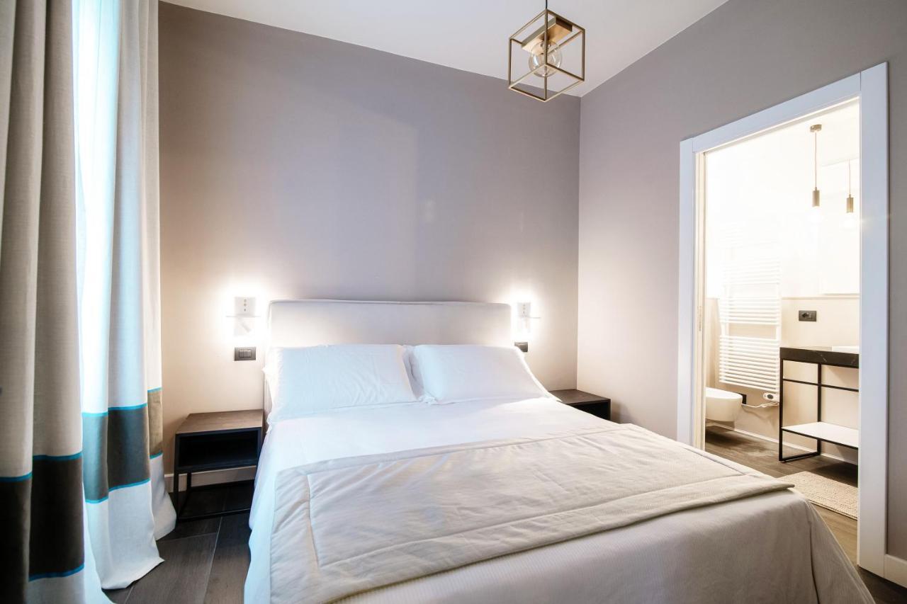 In Centro Luxury Rooms Como Luaran gambar