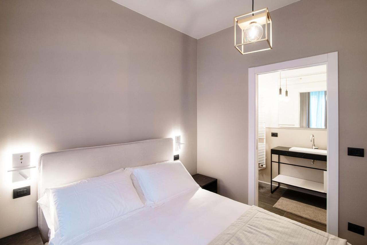 In Centro Luxury Rooms Como Luaran gambar