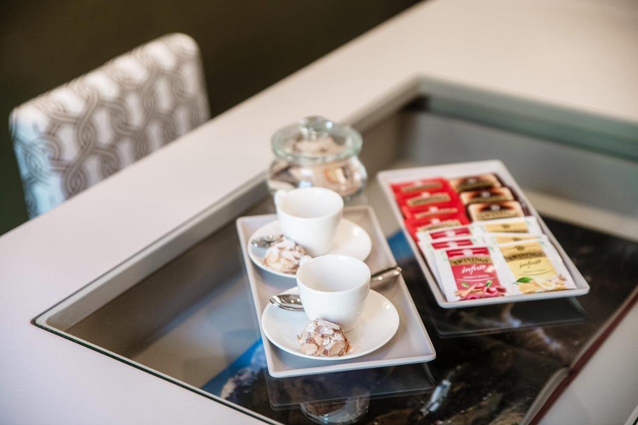In Centro Luxury Rooms Como Luaran gambar